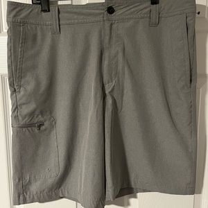Magellan Mens Outdoor Fish gear shorts size 34